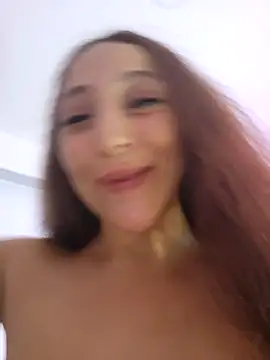 VickyHoult online show from 5, 3, 2025