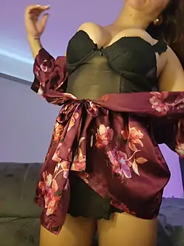 VickyHoult online show from 23, 10, 2025