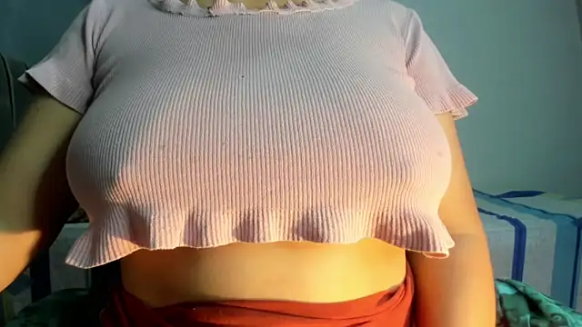 Snapshot of Tiffany_teressa chatting on 18, 12, 2025 Tiffany teressa online show from 18, 12, 2025