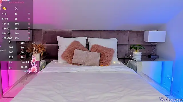 MiaMuse online show from 20, 1, 2025