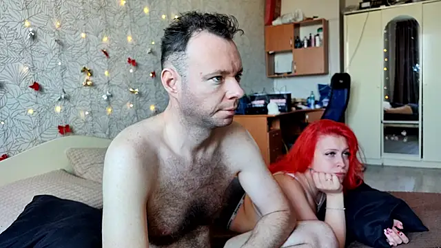 Snapshot of GenrikhBecca chatting on 25, 1, 2025 GenrikhBecca online show from 25, 1, 2025