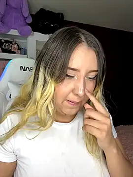 NibiruNairobi69 online show from 19, 10, 2025