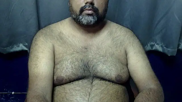 Snapshot of hairysubcub_70 chatting on 22, 5, 2026 hairysubcub 70 online show from 22, 5, 2026