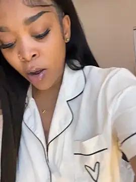 Snapshot of sexyTHANDO chatting on 16, 5, 2026 sexyTHANDO online show from 16, 5, 2026