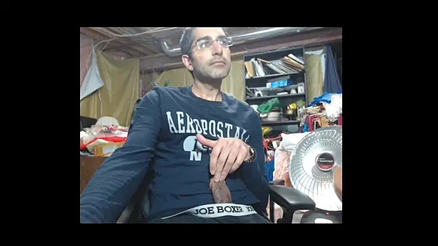 Gsmile1 online show from 20, 12, 2024