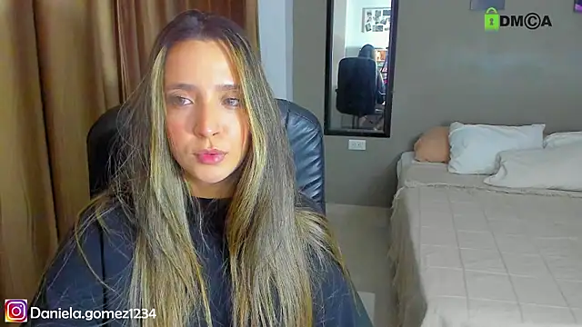 Danielacams online show from 7, 3, 2025