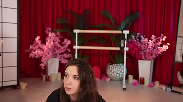 KittyCaitlin online show from 21, 3, 2025