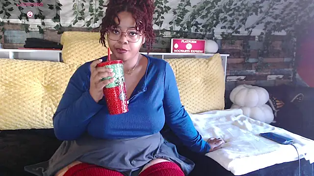 -khayaparker online show from 7, 1, 2025