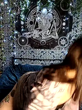 LazyTanukii online show from 22, 10, 2025