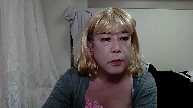 Saori M online show from 1, 3, 2026