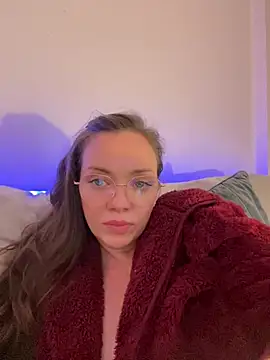 Snapshot of FemDom_RubyKnightXXO chatting on 8, 3, 2025 FemDom RubyKnightXXO online show from 8, 3, 2025