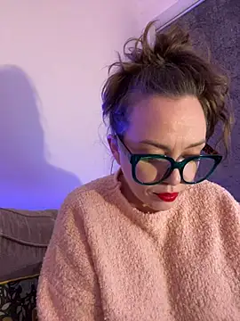 Snapshot of FemDom_RubyKnightXXO chatting on 15, 3, 2025 FemDom RubyKnightXXO online show from 15, 3, 2025