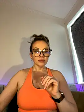 Snapshot of FemDom_RubyKnightXXO chatting on 12, 9, 2025 FemDom RubyKnightXXO online show from 12, 9, 2025