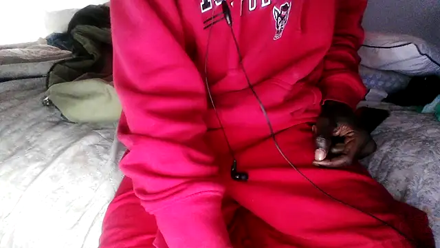 Snapshot of RinsingWood84 chatting on 19, 12, 2024 RinsingWood84 online show from 19, 12, 2024