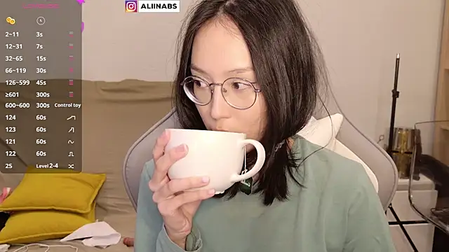 aliiiiiina online show from 26, 12, 2024