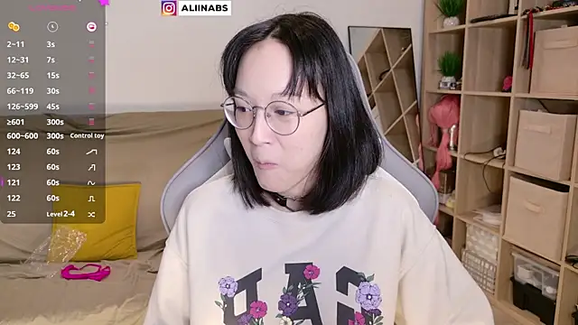 aliiiiiina online show from 20, 3, 2025