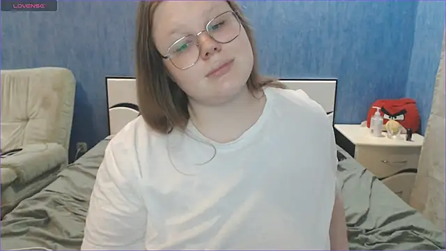 Touch me more please online show from 10, 3, 2025