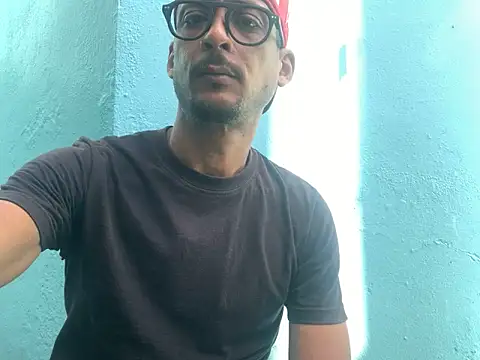 Snapshot of domigoodguy chatting on 11, 12, 2024 domigoodguy online show from 11, 12, 2024