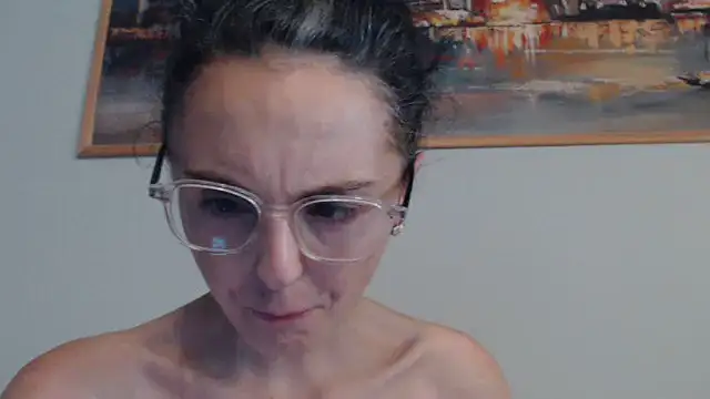 Snapshot of cleophee chatting on 4, 7, 2026 cleophee online show from 4, 7, 2026