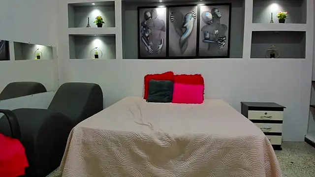 ambar sex10 online show from 10, 1, 2025