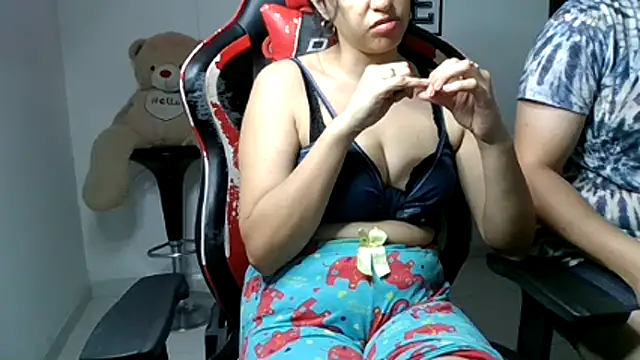 kim sex hot online show from 27, 10, 2025