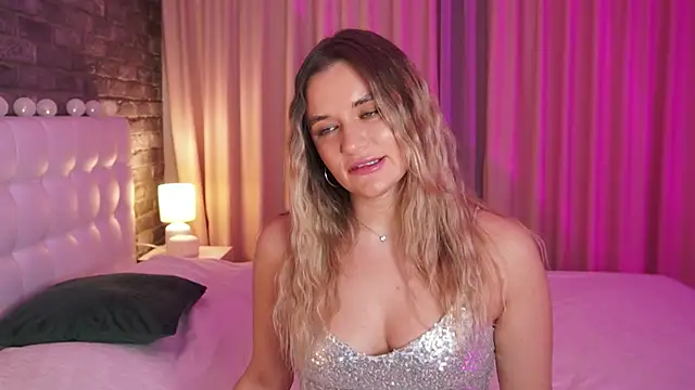 starrydoll online show from 4, 2, 2025