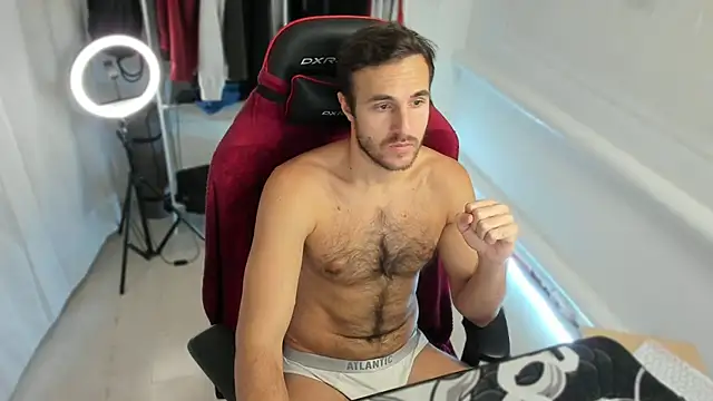 Raamoss online show from 10, 10, 2025