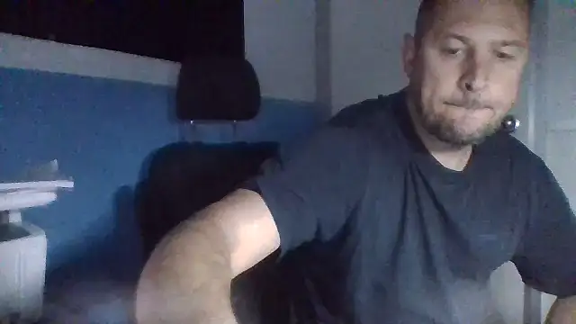 Snapshot of rabyto2 chatting on 12, 4, 2026 rabyto2 online show from 12, 4, 2026