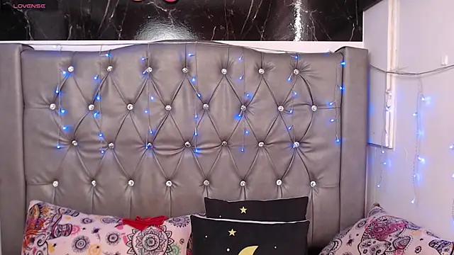 LAILAGUMMY online show from 31, 3, 2026