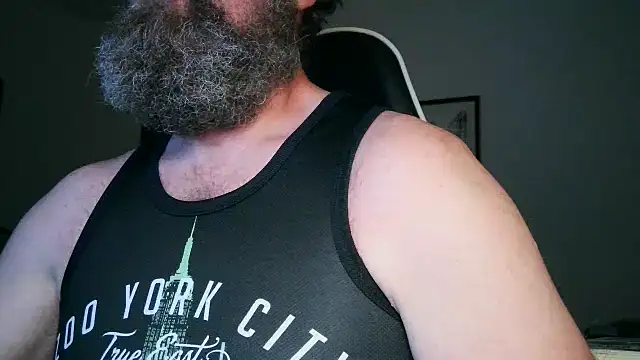 Snapshot of usdirtymikee9 chatting on 6, 10, 2025 usdirtymikee9 online show from 6, 10, 2025