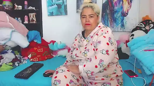 estrellita fugaz16x online show from 28, 1, 2025