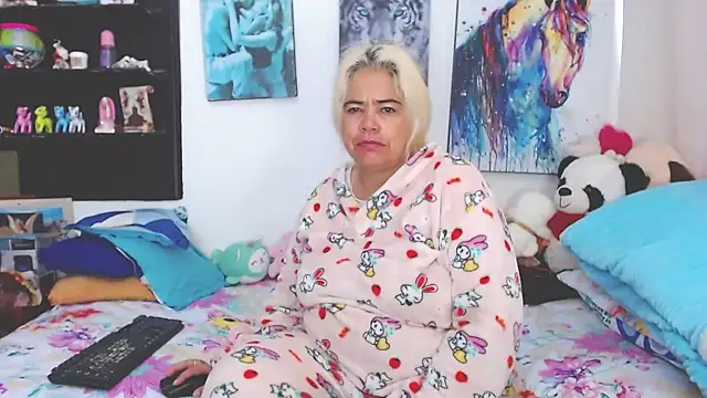 estrellita fugaz16x online show from 2, 2, 2025