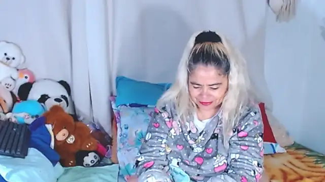 estrellita fugaz16x online show from 1, 10, 2025