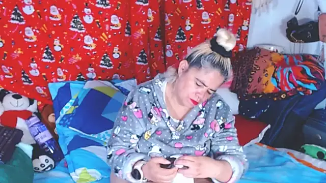 estrellita fugaz16x online show from 1, 2, 2026