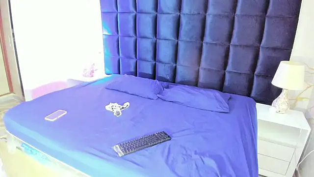 Snapshot of Maddysex_ chatting on 21, 7, 2026 Maddysex online show from 21, 7, 2026