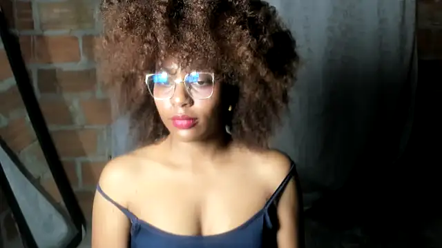 Snapshot of thaimy_ chatting on 1, 7, 2026 thaimy online show from 1, 7, 2026