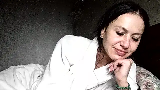 JulianaGold1 online show from 19, 5, 2026