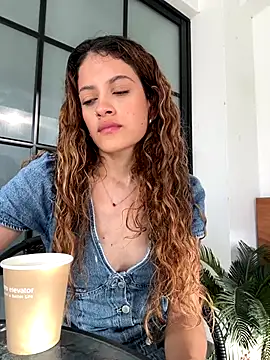 alana15 online show from 20, 10, 2025