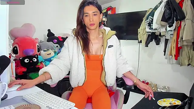 Snapshot of Lawrncesofiets chatting on 1, 10, 2025 Lawrncesofiets online show from 1, 10, 2025