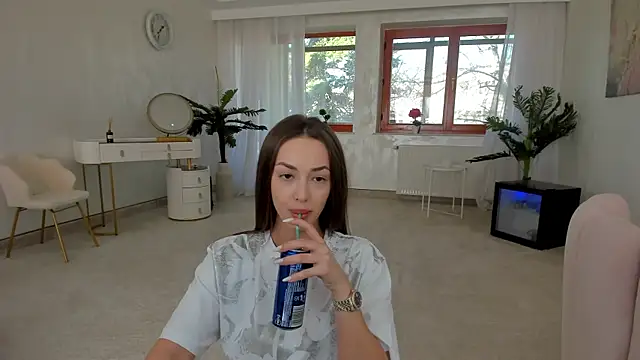 Snapshot of TiffanyHouston_ chatting on 5, 3, 2025 TiffanyHouston online show from 5, 3, 2025