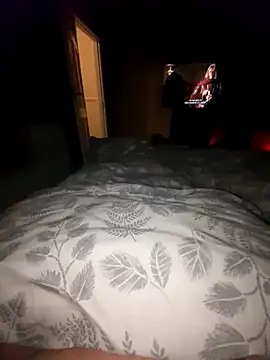 elenaUK online show from 3, 1, 2025