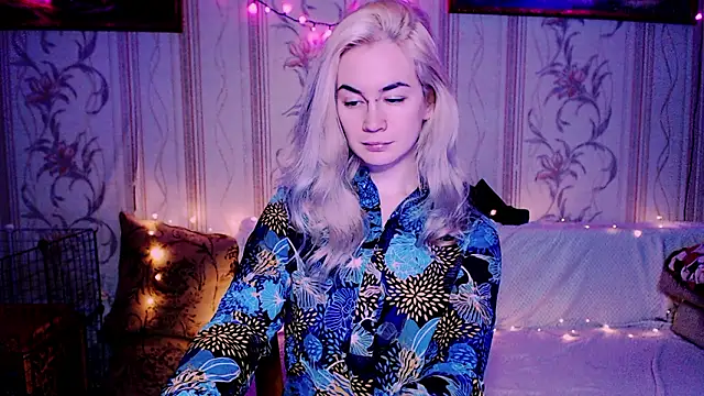 xxxcharismaaa online show from 10, 2, 2026