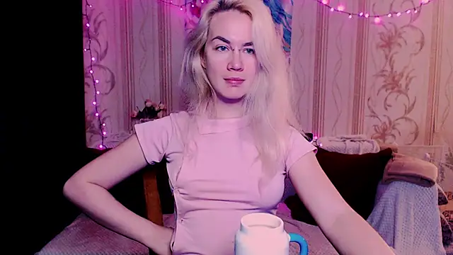 xxxcharismaaa online show from 21, 5, 2026