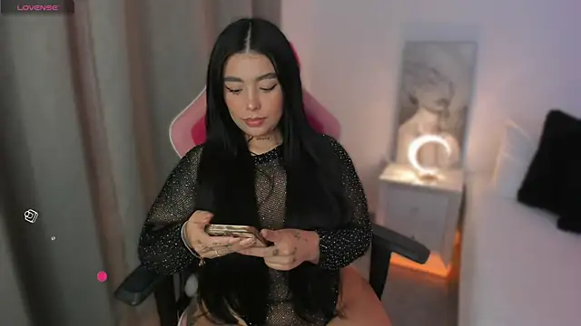 Snapshot of shantall_vidales_ chatting on 14, 5, 2026 shantall vidales online show from 14, 5, 2026
