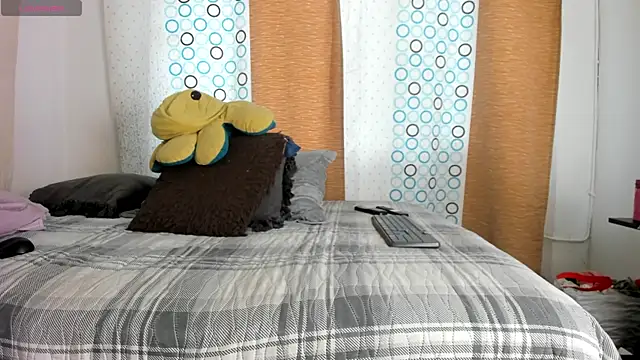 BlowMommy  online show from 29, 1, 2025