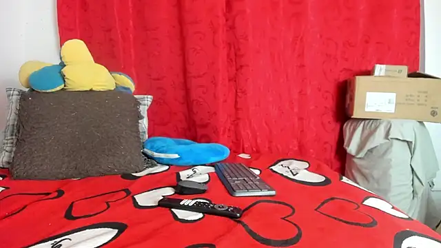 BlowMommy  online show from 25, 10, 2025