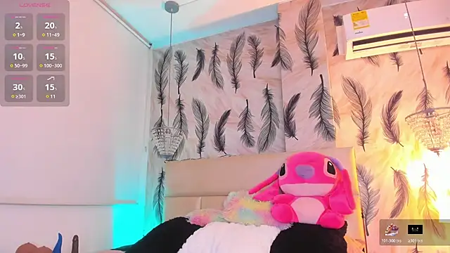 Snapshot of Vivi_prinncess chatting on 24, 11, 2025 Vivi prinncess online show from 24, 11, 2025