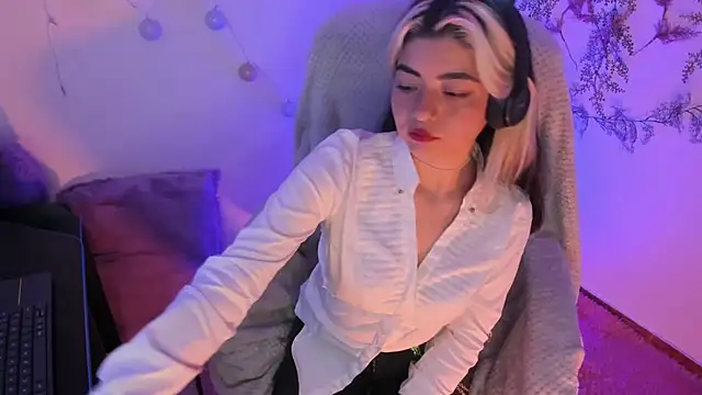 Sammysammy  online show from 5, 2, 2025