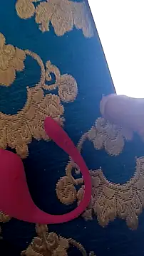 tslovetoys5 online show from 8, 12, 2024