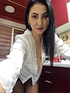 charrlote love online show from 31, 1, 2025